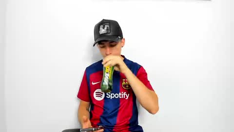 Snapshot of zayn_blaze chatting on 09/23/25, 08:56 zayn_blaze online show from 09/23/25, 08:56