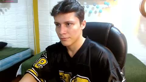 zayn_clausen online show from 05/13/26, 06:38