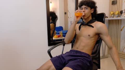 Snapshot of zayn_fox32 chatting on 08/05/26, 06:55 Zayn online show from 08/05/26, 06:55