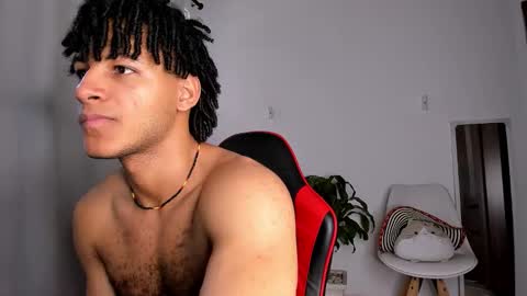 Snapshot of zayn_moreno chatting on 03/01/26, 05:37 zayn 3 online show from 03/01/26, 05:37