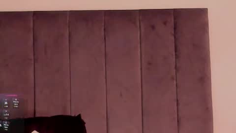 Snapshot of zayotto chatting on 11/29/25, 05:32 Hii im Zay. I save money for education. PVT Open. online show from 11/29/25, 05:32