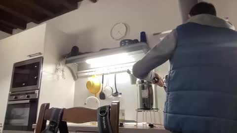 zaza2021 online show from 11/11/25, 05:24