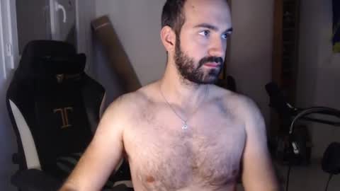 Snapshot of zazou3113 chatting on 03/07/25, 06:43 Grizzly Bear online show from 03/07/25, 06:43