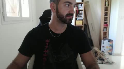 Snapshot of zazou3113 chatting on 04/24/26, 03:58 Grizzly Bear online show from 04/24/26, 03:58