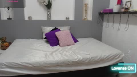 Karolyne online show from 01/07/26, 12:18