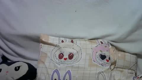 Snapshot of zeannalicious chatting on 03/06/25, 05:11 Im Zeanna online show from 03/06/25, 05:11