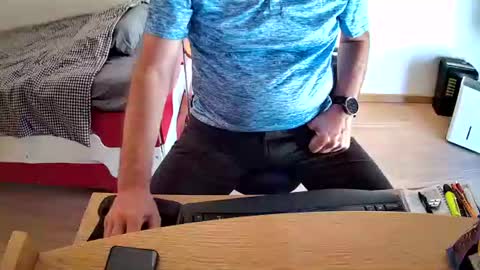 Snapshot of zebulon2023 chatting on 09/18/25, 11:45 zebulon2023 online show from 09/18/25, 11:45