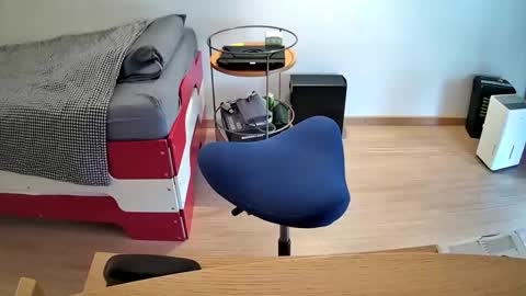 Snapshot of zebulon2023 chatting on 11/21/25, 11:31 zebulon2023 online show from 11/21/25, 11:31