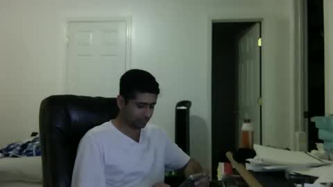 Snapshot of zee20241 chatting on 02/09/25, 02:17 zee20241 online show from 02/09/25, 02:17