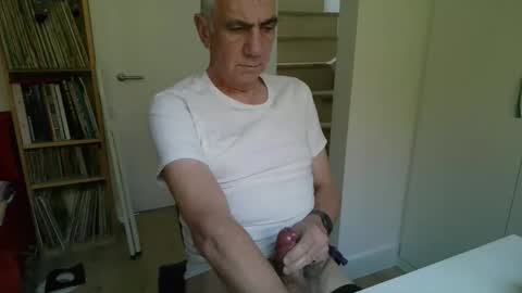 zeep16 online show from 11/26/25, 09:10