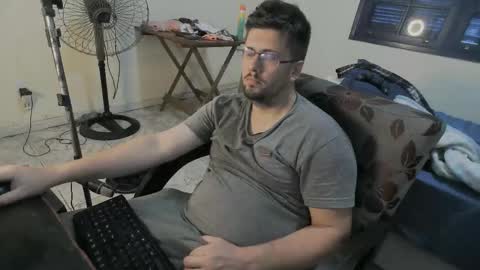 Snapshot of zehdolandia chatting on 03/27/26, 08:19 pervboy online show from 03/27/26, 08:19