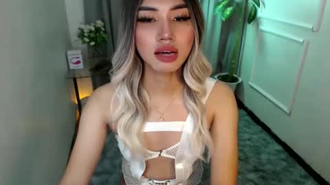 zelainalovetocum online show from 02/08/25, 04:14