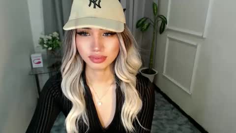 zelainalovetocum online show from 02/10/25, 07:47