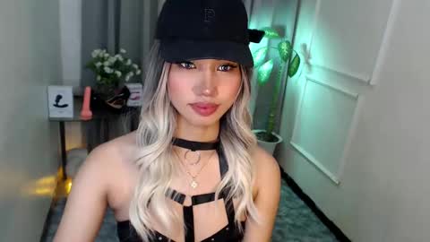 zelainalovetocum online show from 03/12/25, 09:24