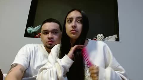 Snapshot of zelda_kuro chatting on 11/17/25, 06:08 Zelda And Kuro online show from 11/17/25, 06:08