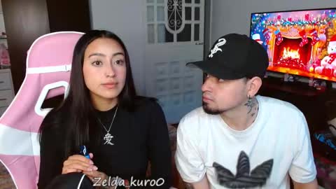 Snapshot of zelda_kuro chatting on 12/21/25, 09:22 Zelda And Kuro online show from 12/21/25, 09:22