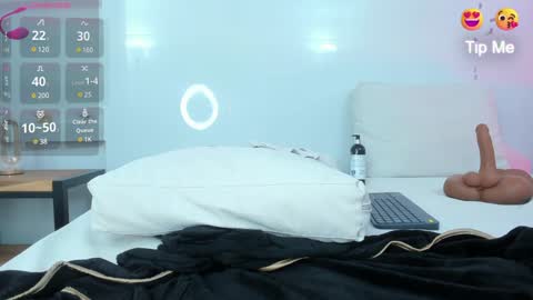 Snapshot of zenda_evans chatting on 01/30/25, 08:11 Zenda Evans online show from 01/30/25, 08:11