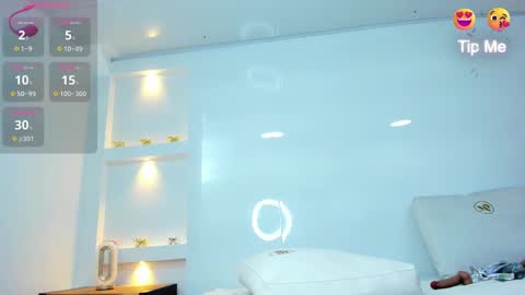 Snapshot of zenda_evans chatting on 02/22/25, 10:29 Zenda Evans online show from 02/22/25, 10:29