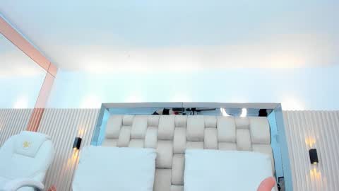 Snapshot of zenda_evans chatting on 11/28/25, 11:18 Zenda Evans online show from 11/28/25, 11:18