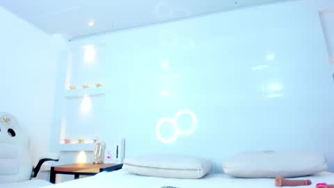 Snapshot of zenda_evans chatting on 12/02/25, 03:34 Zenda Evans online show from 12/02/25, 03:34