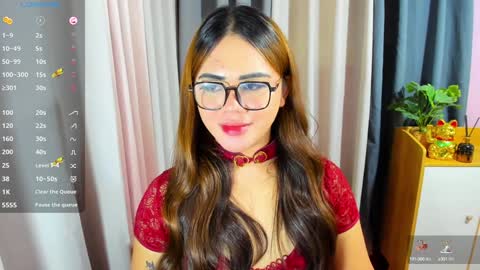 Zendaya online show from 12/14/24, 07:51