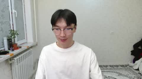 Snapshot of zengom chatting on 03/10/26, 12:59 Zen online show from 03/10/26, 12:59