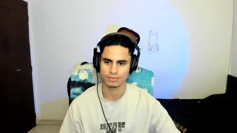 Snapshot of zenhzu chatting on 01/13/26, 05:13 zenzhu online show from 01/13/26, 05:13