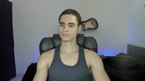 Snapshot of zenhzu chatting on 02/24/26, 01:09 zenzhu online show from 02/24/26, 01:09