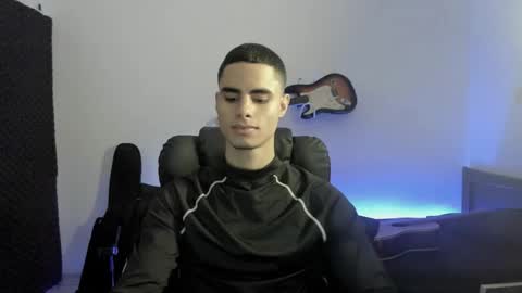 Snapshot of zenhzu chatting on 03/03/26, 12:00 zenzhu online show from 03/03/26, 12:00