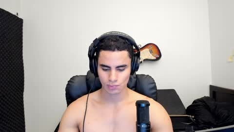 Snapshot of zenhzu chatting on 04/09/26, 11:10 zenzhu online show from 04/09/26, 11:10