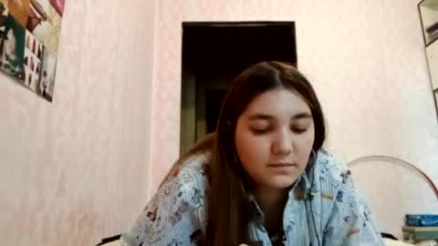 Snapshot of zeniabrossoit chatting on 05/07/26, 11:37 zeniabrossoit online show from 05/07/26, 11:37