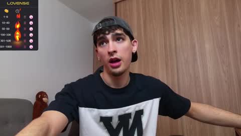 Zenn online show from 12/17/24, 11:17