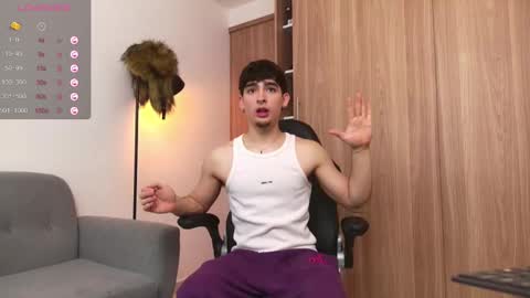 Zenn online show from 01/31/25, 01:02