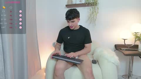 Zenn online show from 03/04/25, 09:22