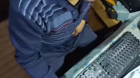 Snapshot of zenonsex chatting on 03/17/26, 11:08 zenonsex online show from 03/17/26, 11:08