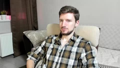 Snapshot of zepanl chatting on 12/06/24, 04:36 Andrew online show from 12/06/24, 04:36