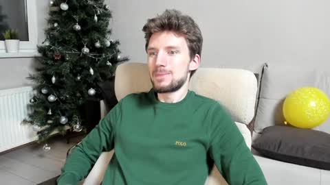 Snapshot of zepanl chatting on 12/23/24, 07:20 Andrew online show from 12/23/24, 07:20