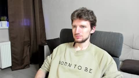 Snapshot of zepanl chatting on 01/18/25, 02:47 Andrew online show from 01/18/25, 02:47