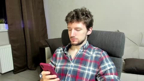 Snapshot of zepanl chatting on 01/24/25, 05:10 Andrew online show from 01/24/25, 05:10