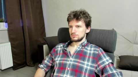 Snapshot of zepanl chatting on 01/24/25, 08:13 Andrew online show from 01/24/25, 08:13