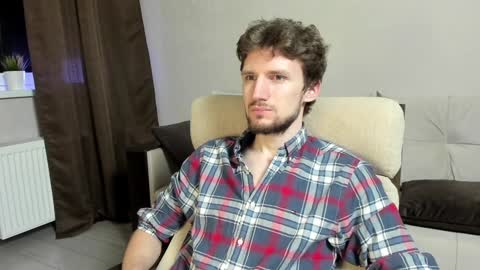 Snapshot of zepanl chatting on 01/26/25, 09:51 Andrew online show from 01/26/25, 09:51