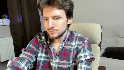 Snapshot of zepanl chatting on 01/27/25, 03:58 Andrew online show from 01/27/25, 03:58