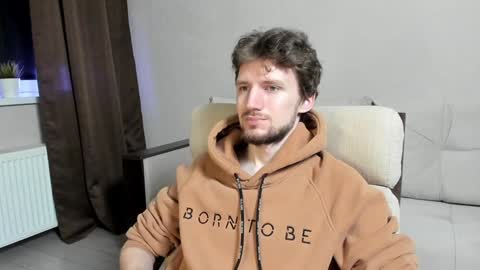 Snapshot of zepanl chatting on 01/27/25, 11:54 Andrew online show from 01/27/25, 11:54