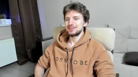 Snapshot of zepanl chatting on 01/28/25, 03:04 Andrew online show from 01/28/25, 03:04