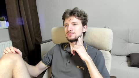 Snapshot of zepanl chatting on 01/28/25, 10:45 Andrew online show from 01/28/25, 10:45