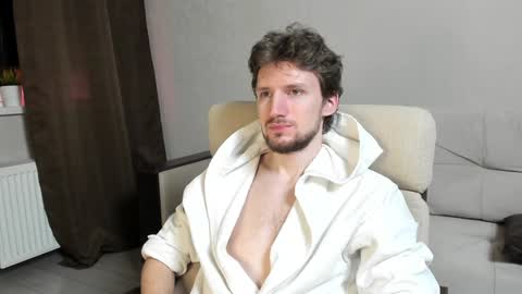 Snapshot of zepanl chatting on 02/01/25, 01:02 Andrew online show from 02/01/25, 01:02