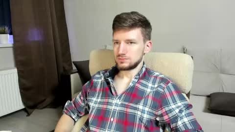 Snapshot of zepanl chatting on 02/15/25, 05:30 Andrew online show from 02/15/25, 05:30