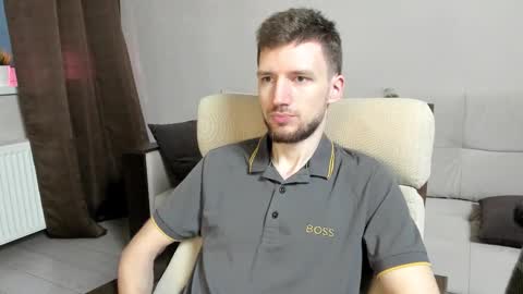 Snapshot of zepanl chatting on 09/12/25, 03:39 Andrew online show from 09/12/25, 03:39