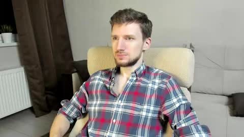 Snapshot of zepanl chatting on 10/20/25, 02:23 Andrew online show from 10/20/25, 02:23