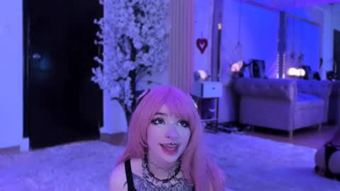    online show from 03/02/25, 02:21